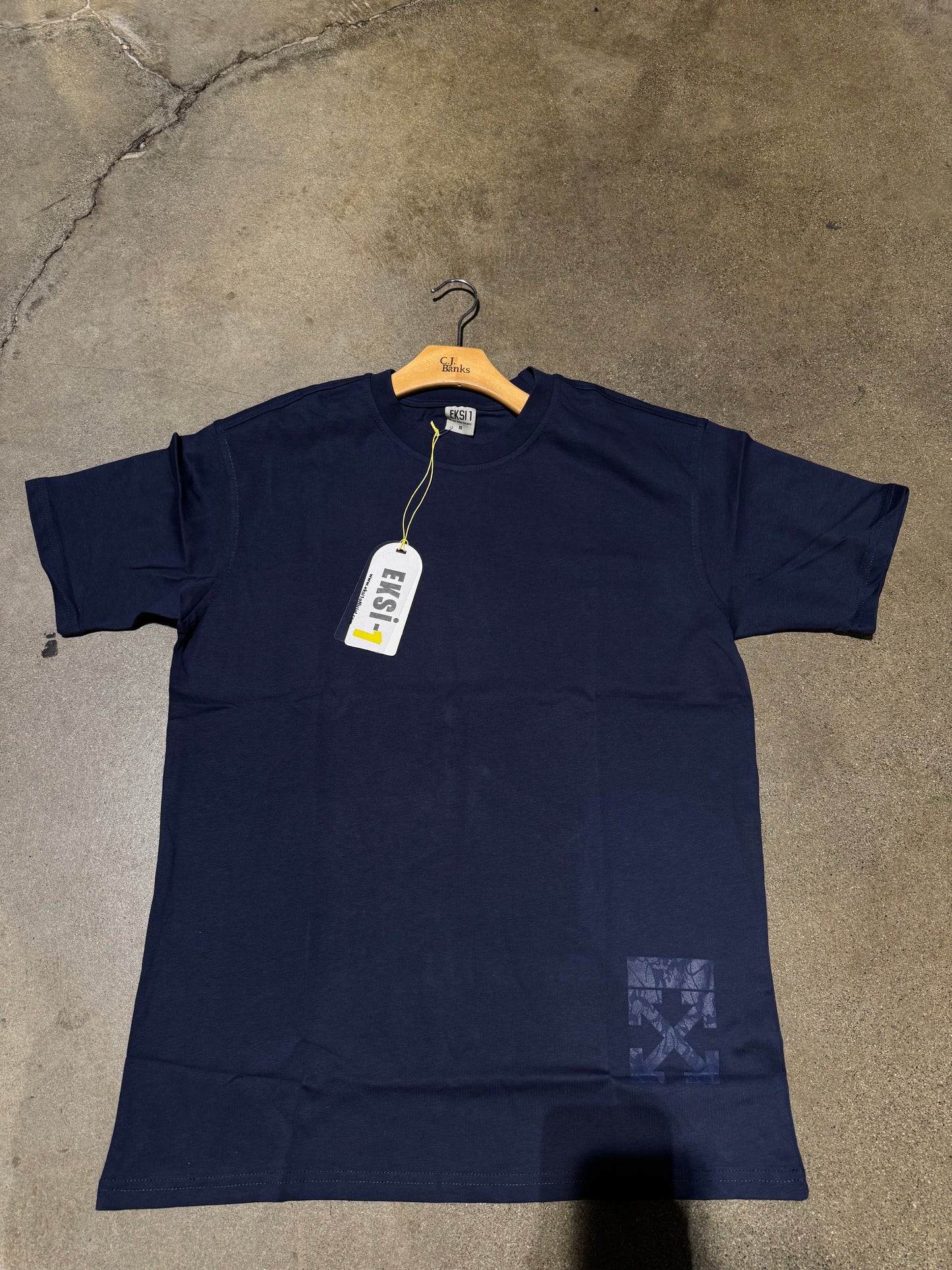 Midnight Came arrows Tee