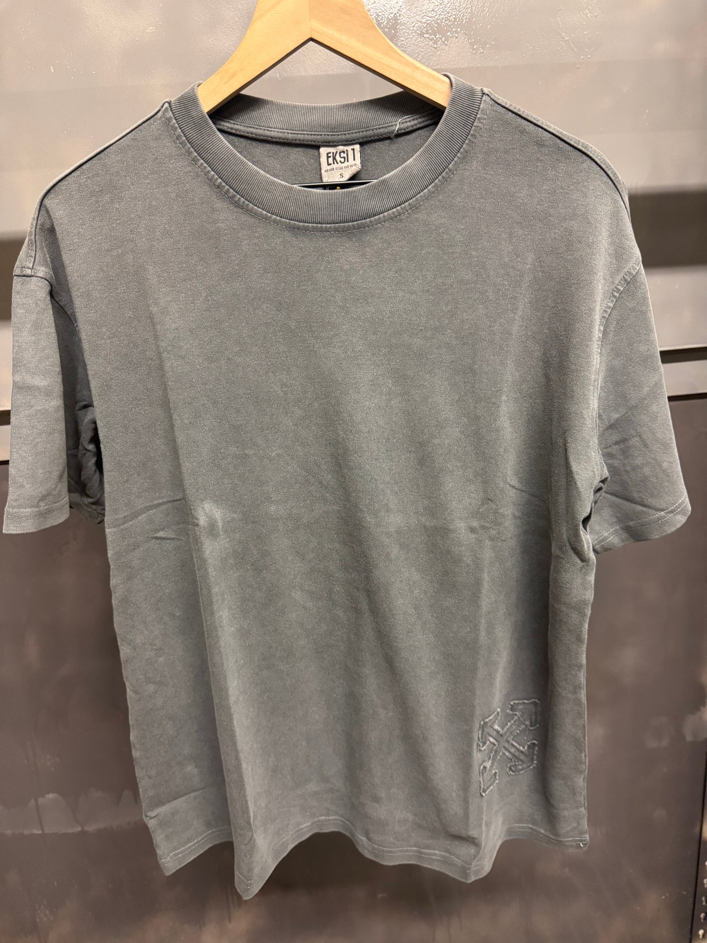 Acids washed T shirt