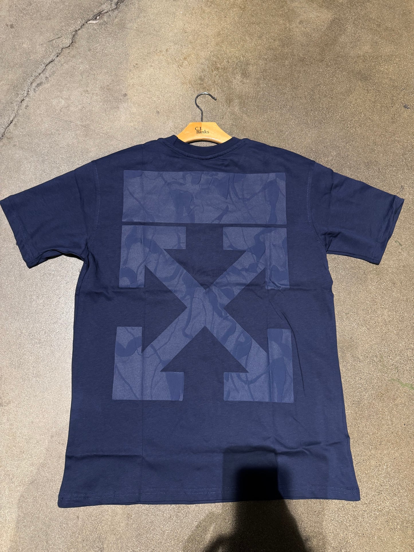 Midnight Came arrows Tee