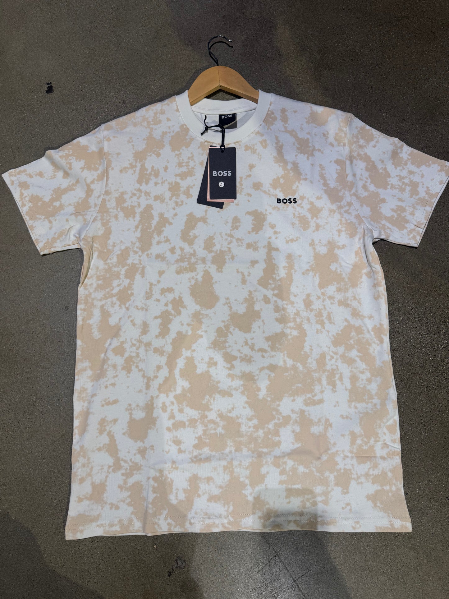Hugo Boss T shirt