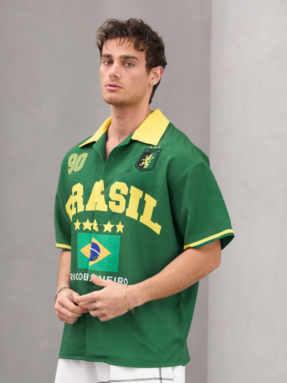 “Brazil Legacy Button-Up” streetstyle