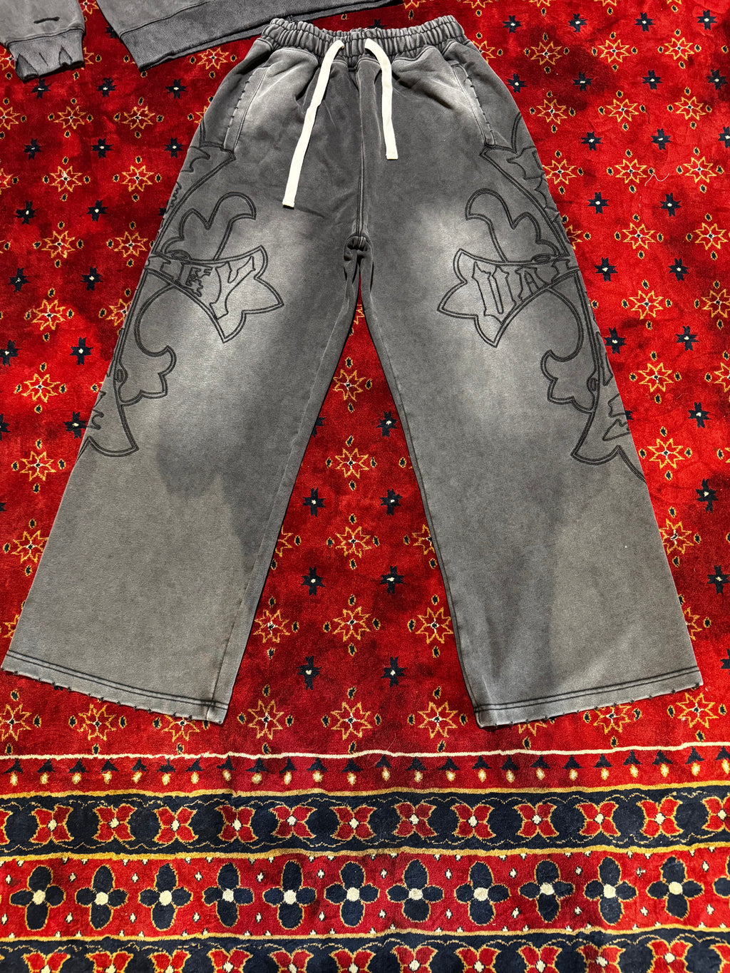 Valley Dreams Sweatsuit