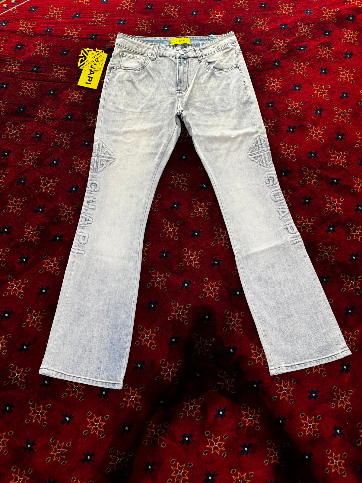 Guapi Flared Jeans
