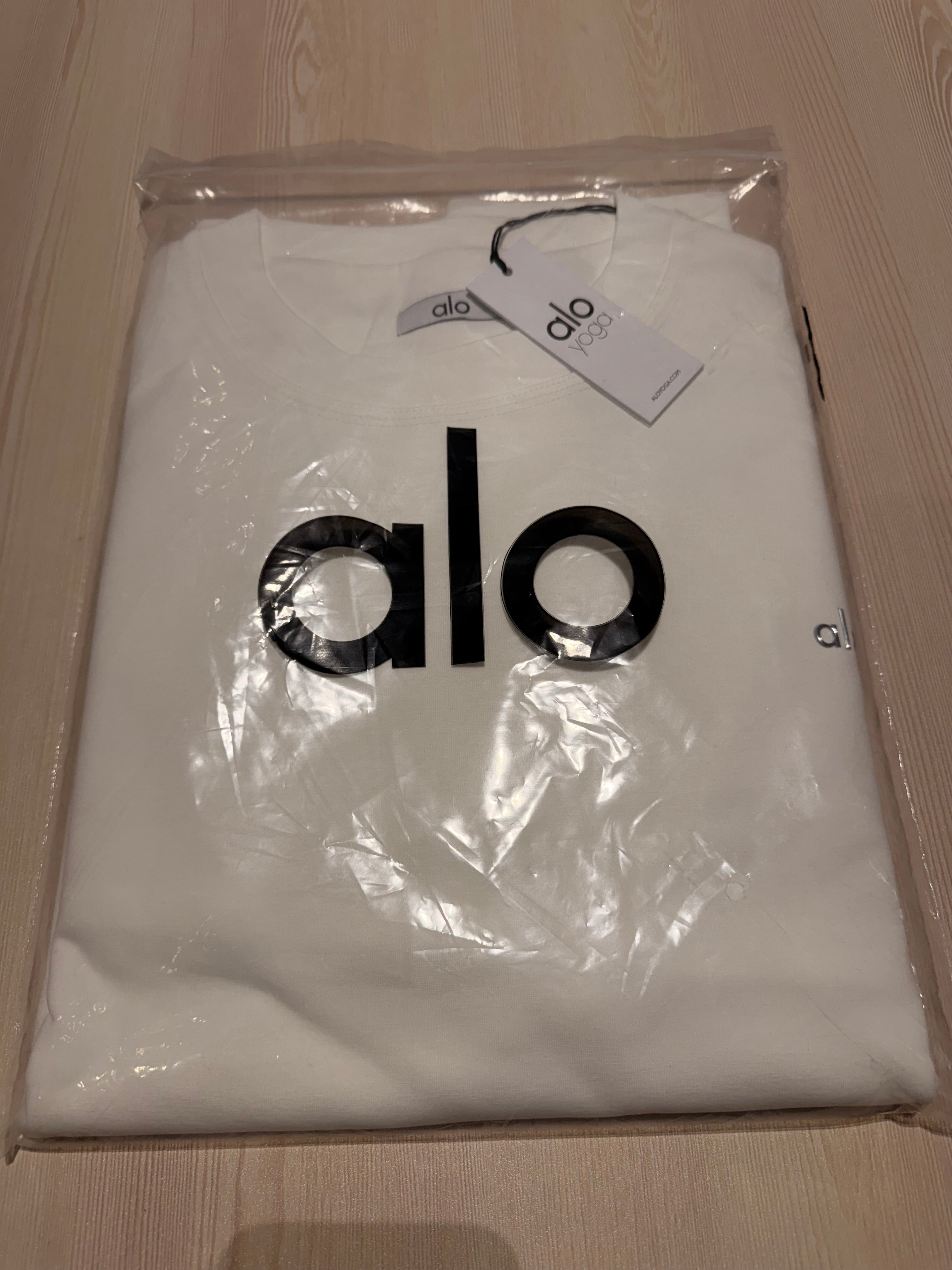 Alo Sweater size US XL