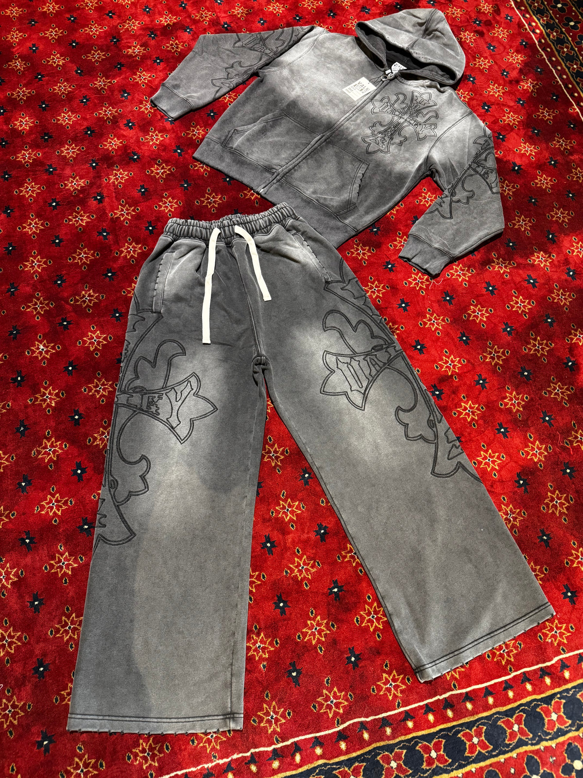 Valley Dreams Sweatsuit