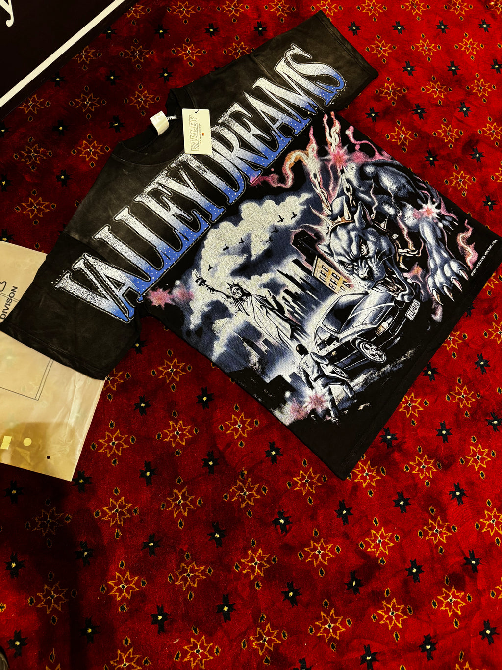 Valley Dreams Graphic T-shirt