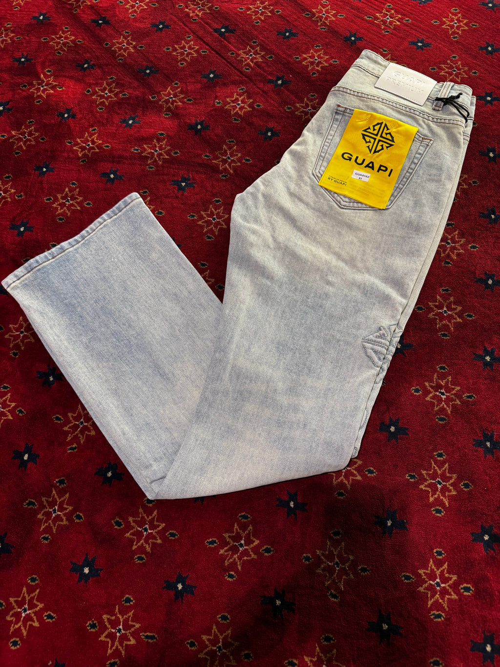 Guapi Flared Jeans