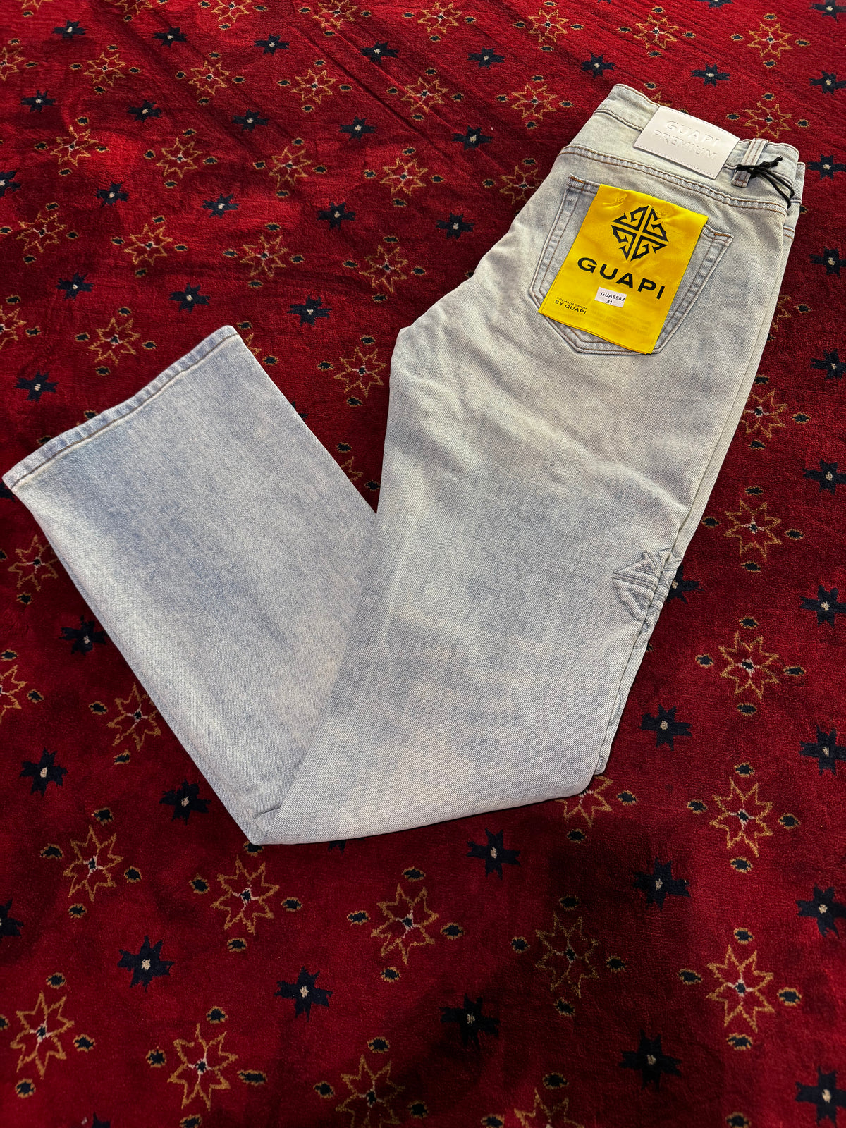 Guapi Flared Jeans