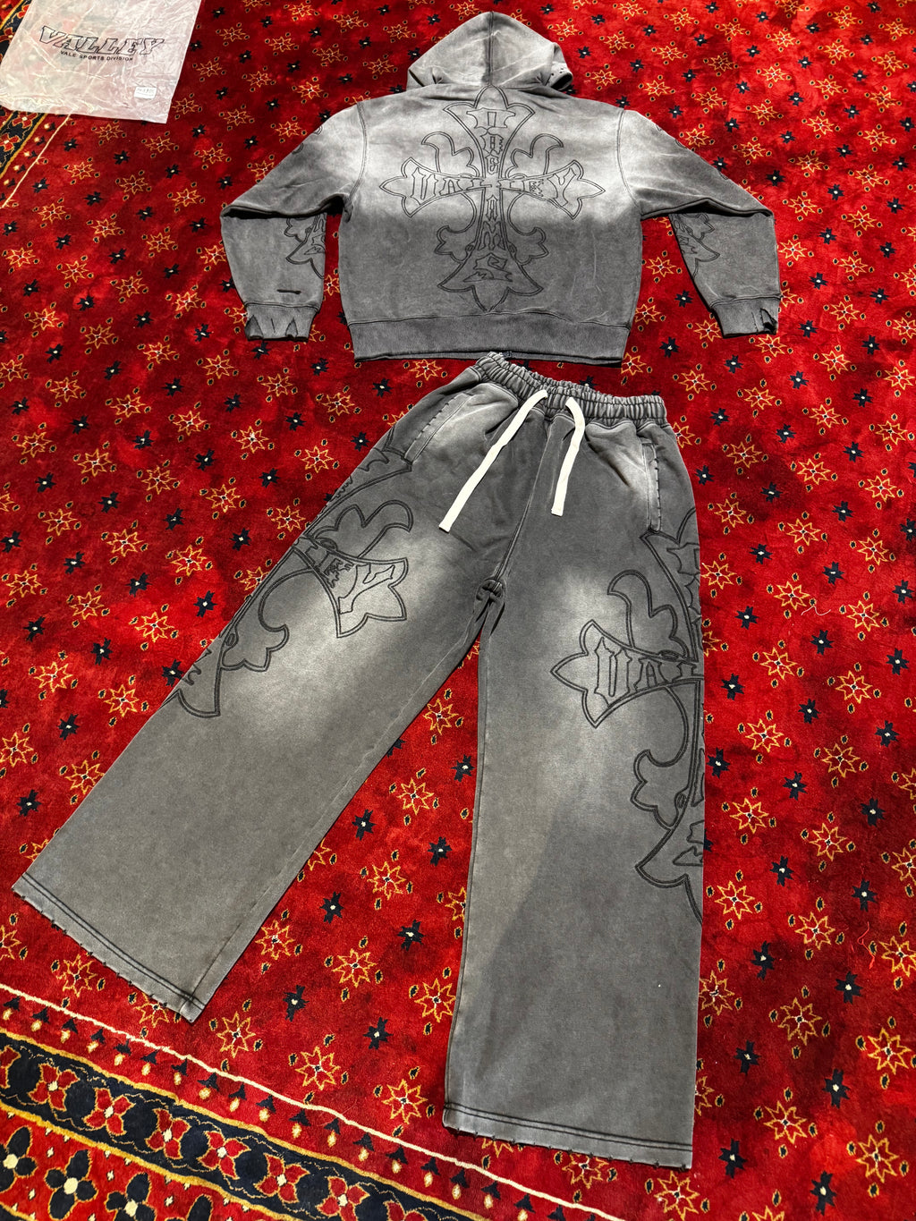 Valley Dreams Sweatsuit