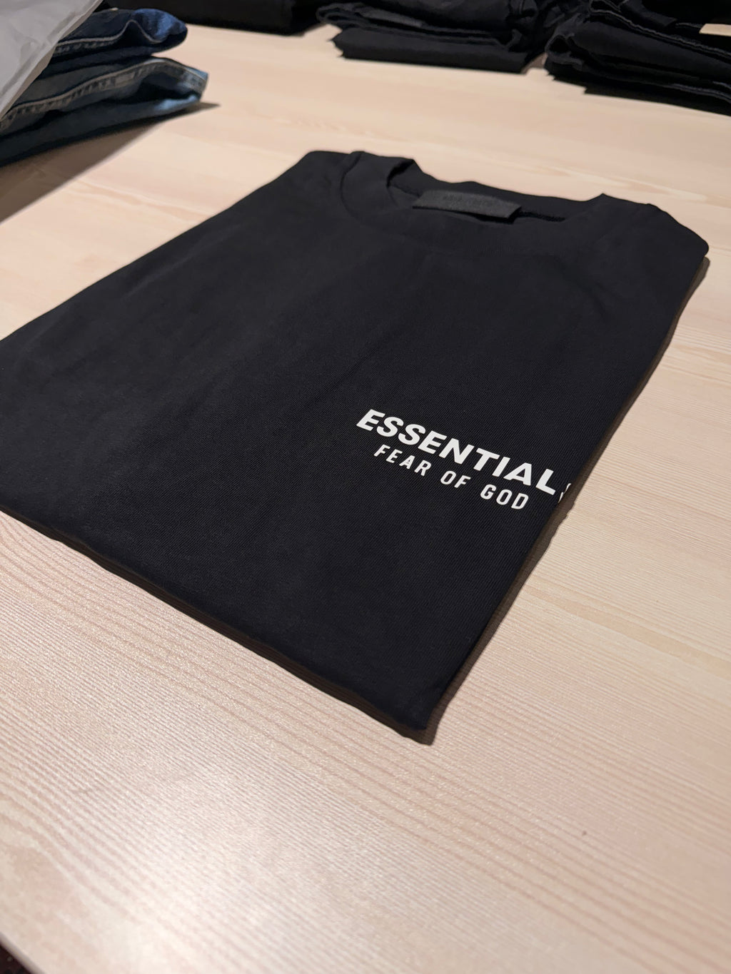 Essentials fear of god Black T shirt