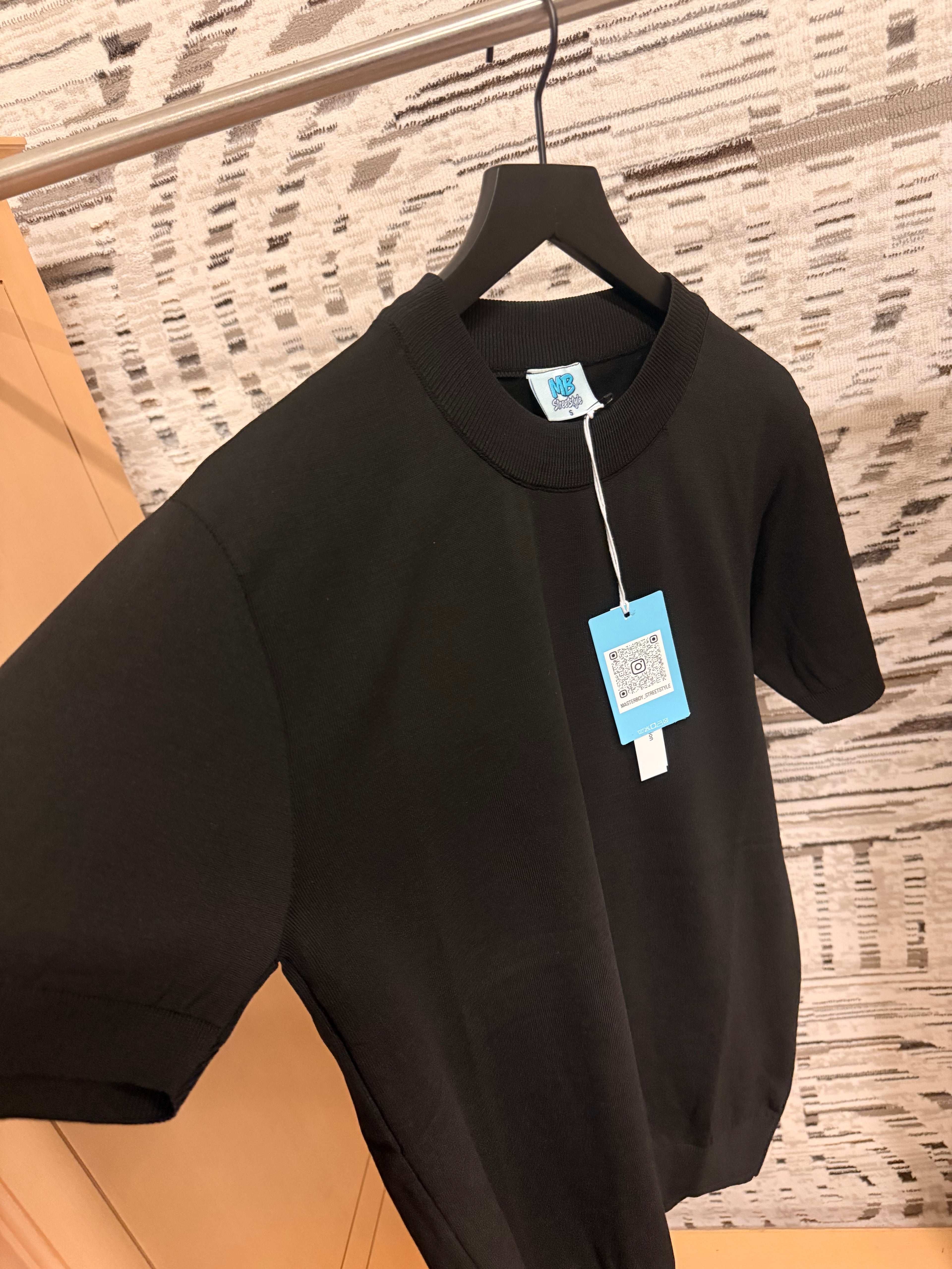 Masterboy Solid slim fit Tee