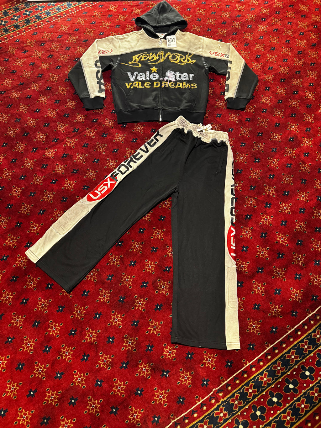 Valley Dreams Sweatsuit