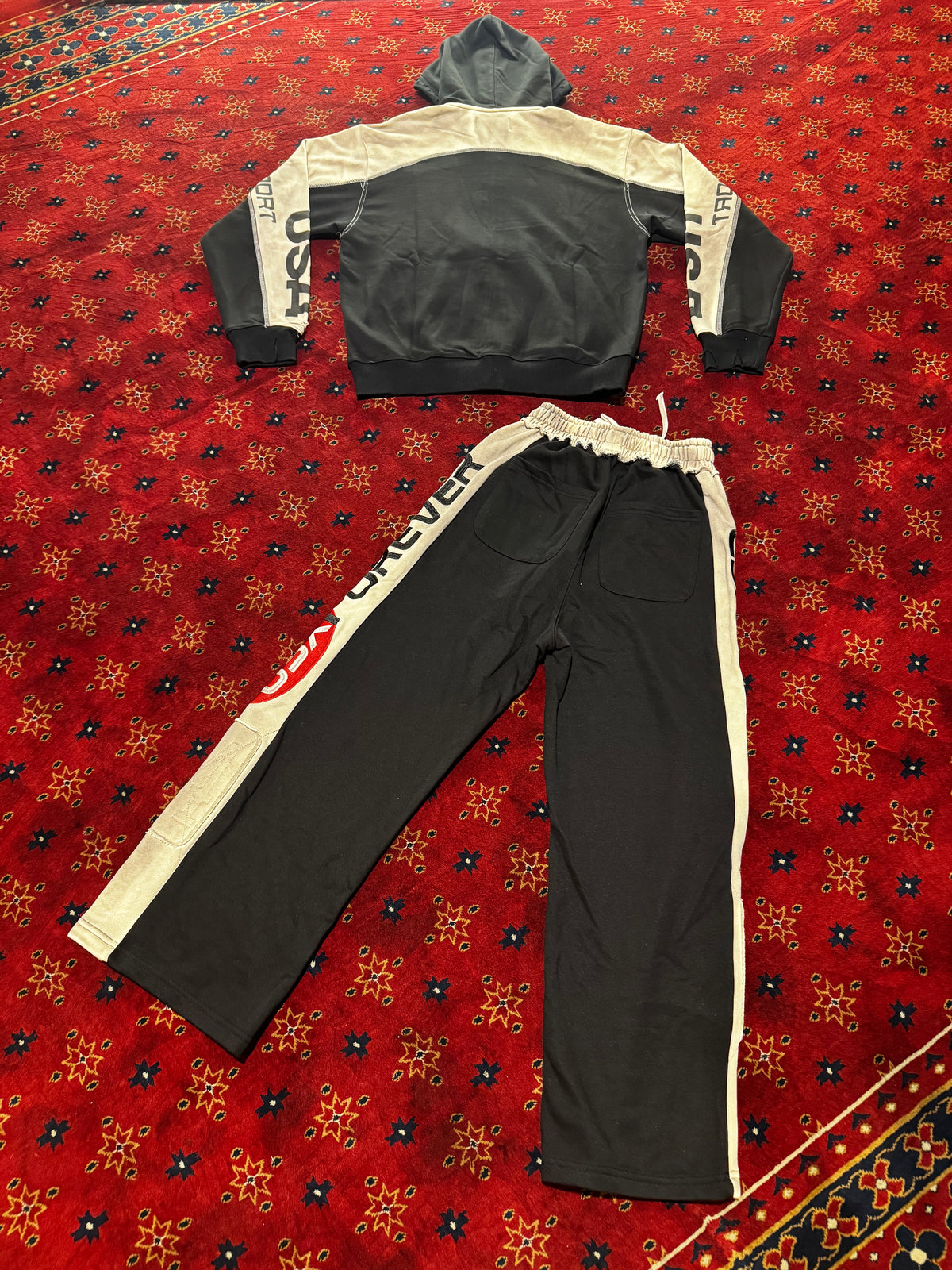 Valley Dreams Sweatsuit